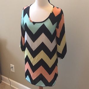 Chevron top